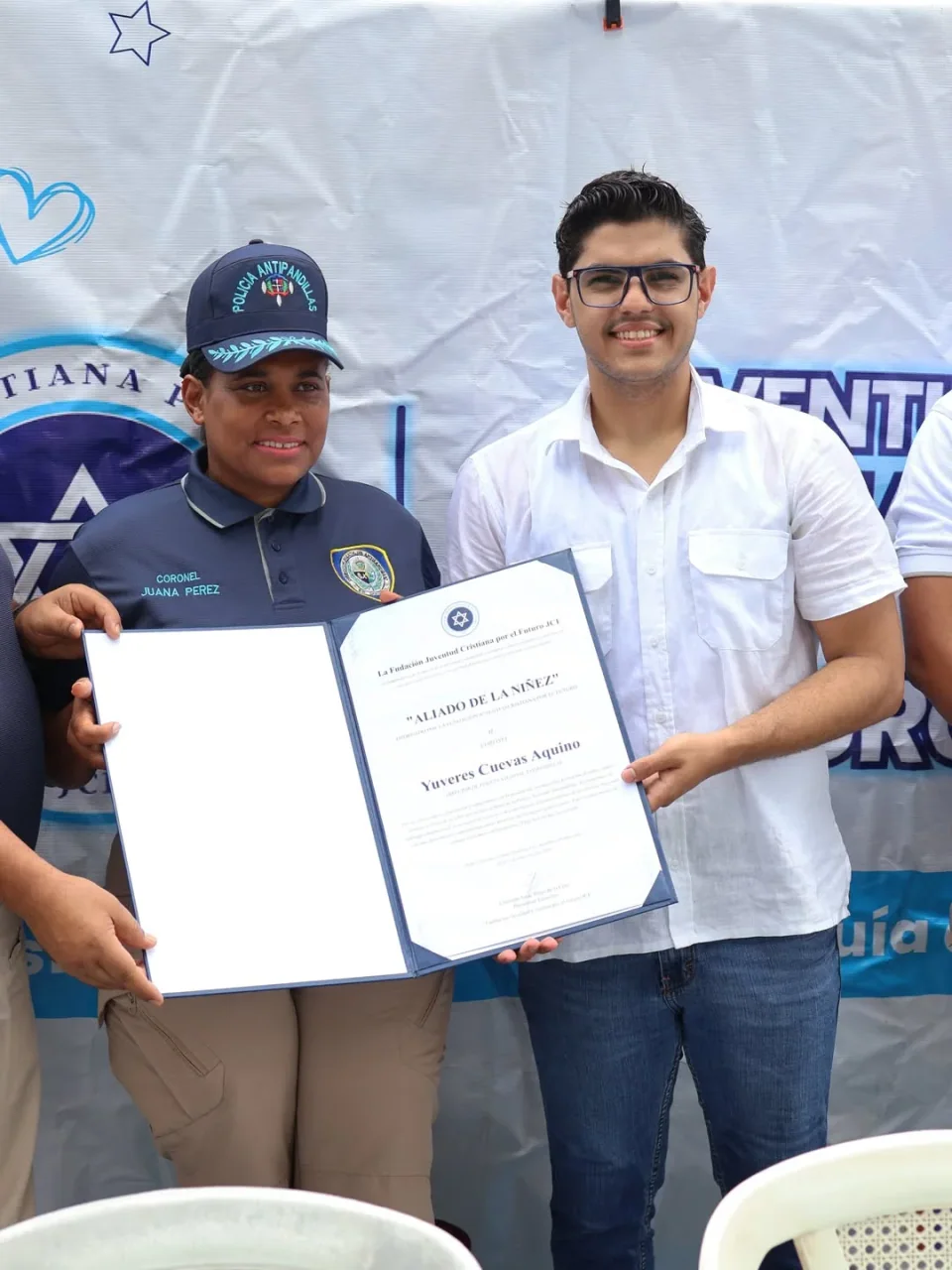 Fundación JCF lleva "Elige la Cancha, No la Calle" a El Almirante, fotografía 8 de 10
