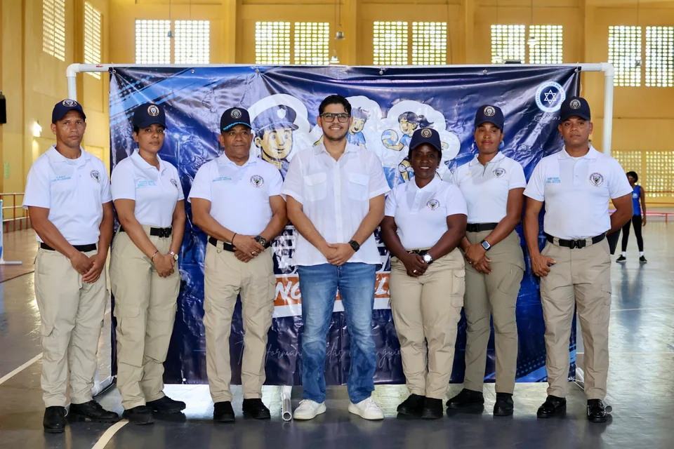 “Elige la Cancha, No la Calle” impacta a 150 niños y jóvenes en Monte Plata, fotografía 10 de 12