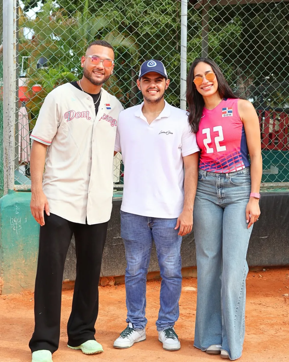 Fundación JCF acerca a Ricardo Céspedes y Samaret Caraballo a 45 niños y jóvenes beisbolistas, fotografía 7 de 7